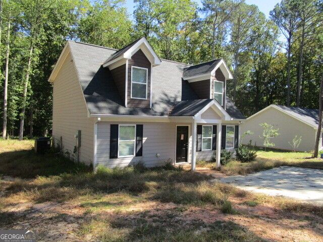 298 Tommy Lee Fuller Drive, Loganville, GA 30052