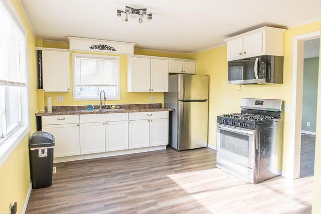 2213 Minnie Street, Port Huron, MI 48060
