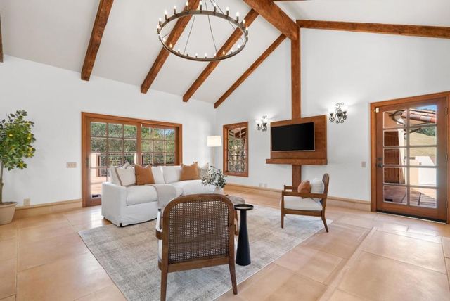 2240 N Rodeo Gulch Road, Soquel, CA 95073