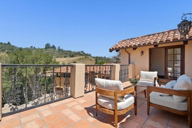 2240 N Rodeo Gulch Road, Soquel, CA 95073