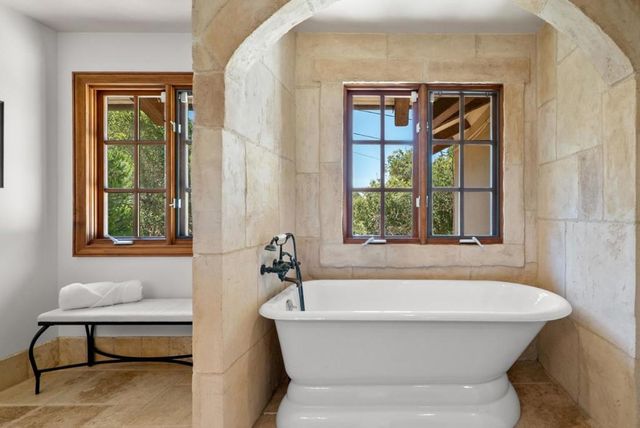 2240 N Rodeo Gulch Road, Soquel, CA 95073