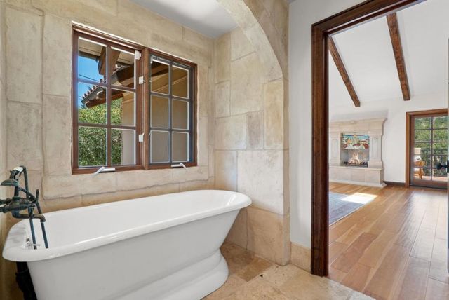 2240 N Rodeo Gulch Road, Soquel, CA 95073