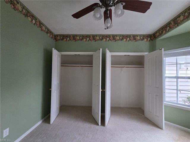 125 Lands End LN, Carrollton, VA 23314