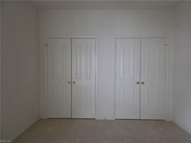 125 Lands End LN, Carrollton, VA 23314