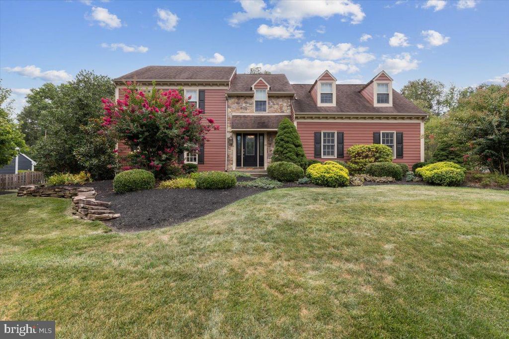 60 GUILFORD CIR, Phoenixville, PA 19460
