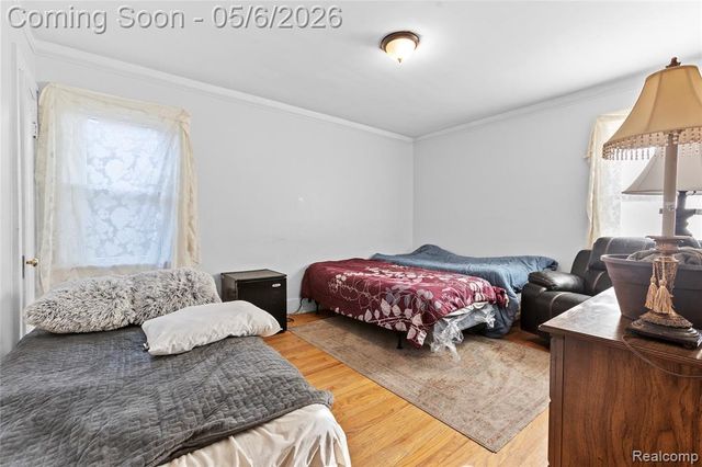 18720 Salem Street, Detroit, MI 48219