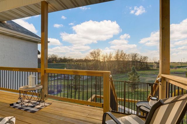 267 S Pebble Beach Avenue, Springfield, MO 65802