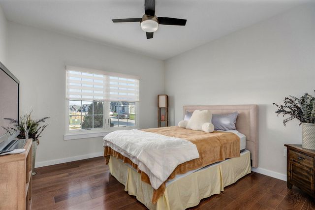 267 S Pebble Beach Avenue, Springfield, MO 65802