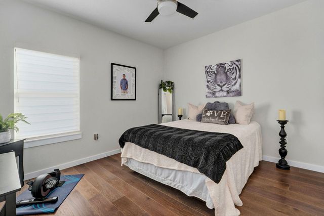 267 S Pebble Beach Avenue, Springfield, MO 65802