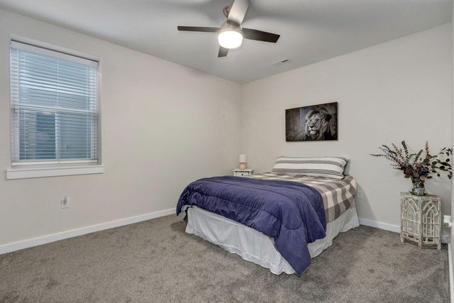 267 S Pebble Beach Avenue, Springfield, MO 65802