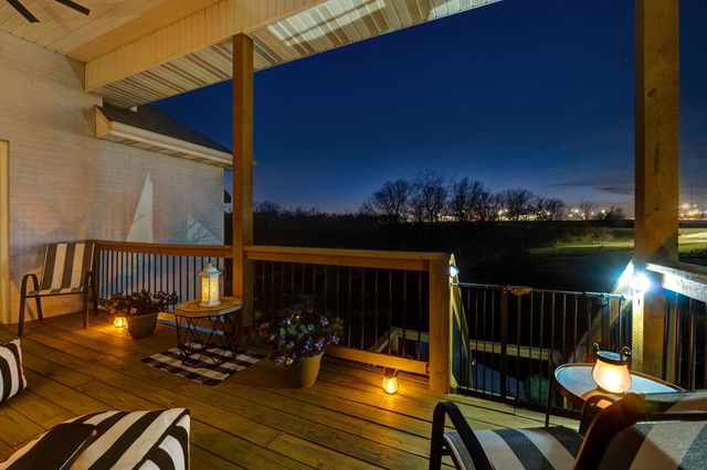 267 S Pebble Beach Avenue, Springfield, MO 65802