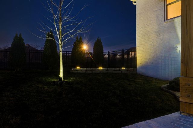 267 S Pebble Beach Avenue, Springfield, MO 65802