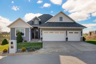 267 S Pebble Beach Avenue, Springfield, MO 65802
