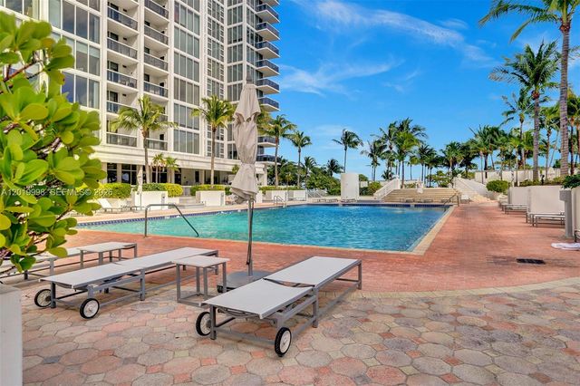 10275 Collins Avenue 829, Bal Harbour, FL 33154