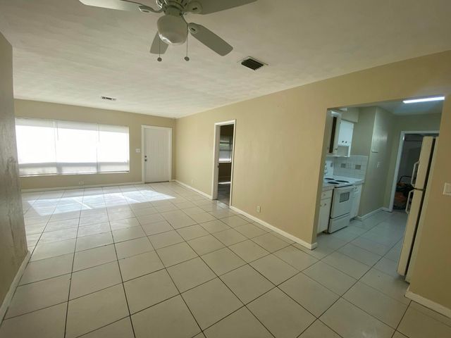 3015 SW 2ND Street, Fort Lauderdale, FL 33312