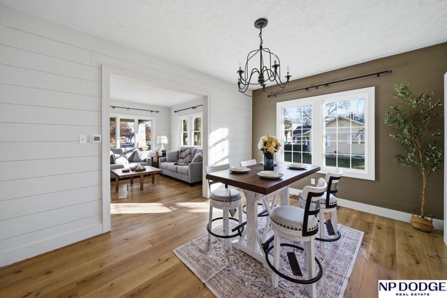 1805 N Park Avenue, Fremont, NE 68025