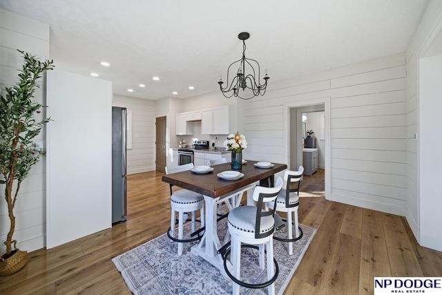 1805 N Park Avenue, Fremont, NE 68025