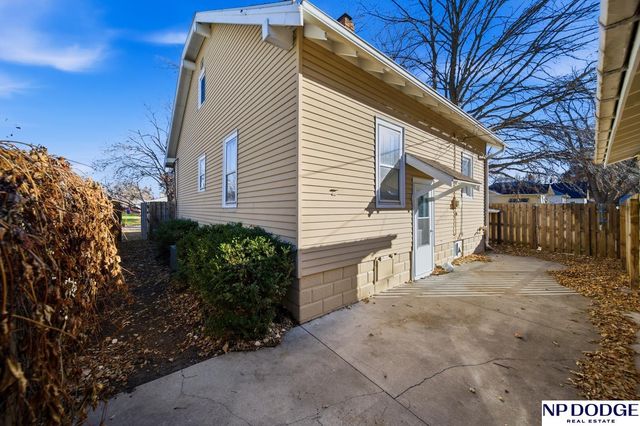 1805 N Park Avenue, Fremont, NE 68025