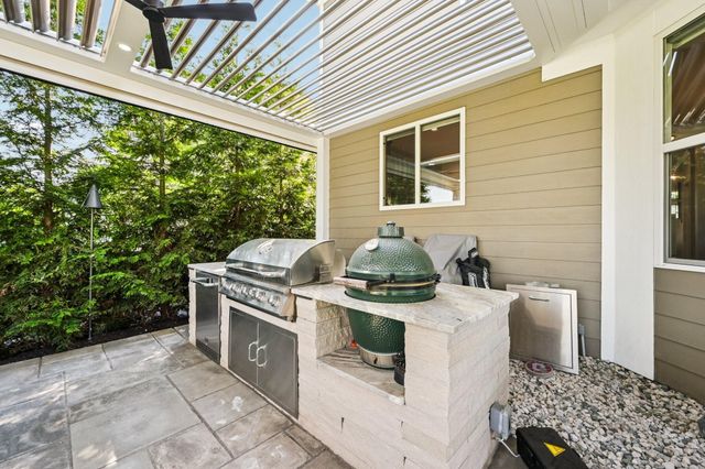 8321 Coldwater Drive, Powell, OH 43065