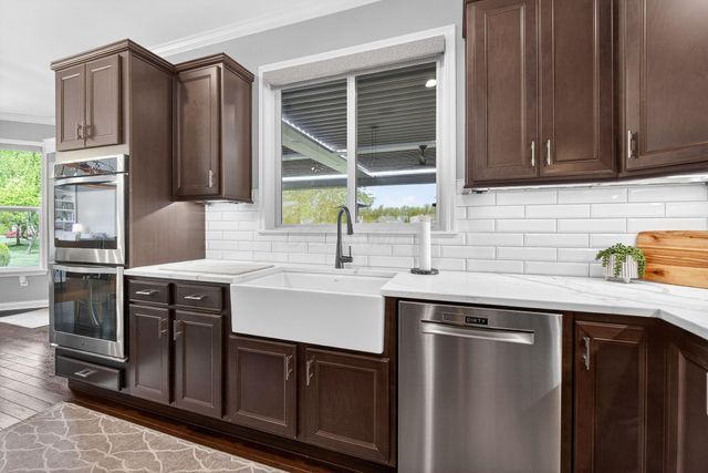 8321 Coldwater Drive, Powell, OH 43065