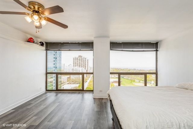 4343 N Clarendon Avenue 1518, Chicago, IL 60613