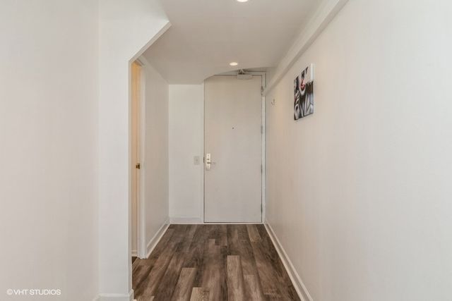 4343 N Clarendon Avenue 1518, Chicago, IL 60613