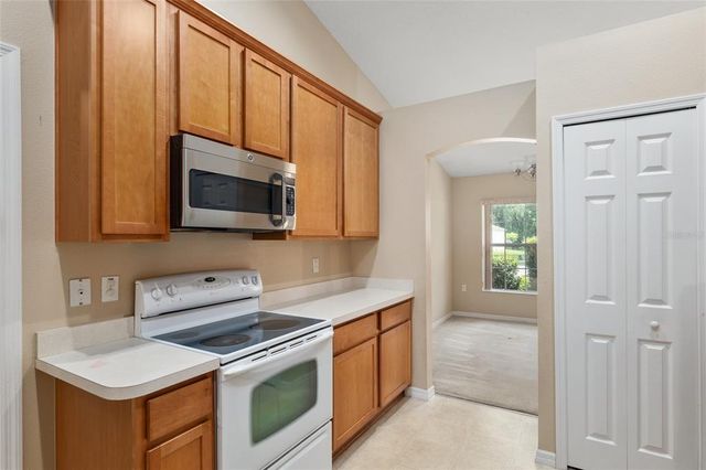 3107 NE 24 PLACE, Ocala, FL 34470