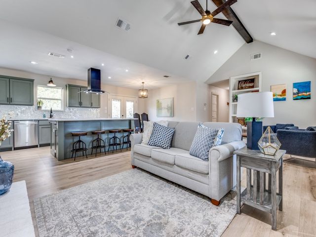 1275 Sister Grove Road, Van Alstyne, TX 75495