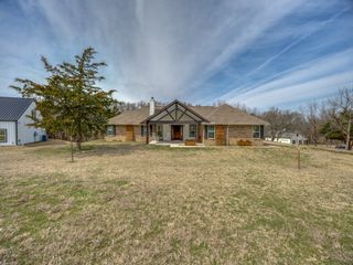 1275 Sister Grove Road, Van Alstyne, TX 75495