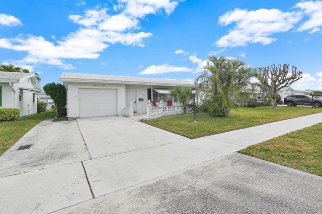 1308 SW 18th Street, Boynton Beach, FL 33426