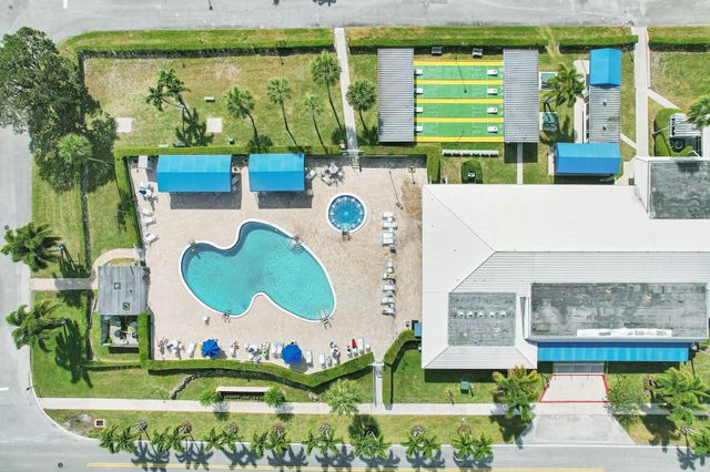 1308 SW 18th Street, Boynton Beach, FL 33426