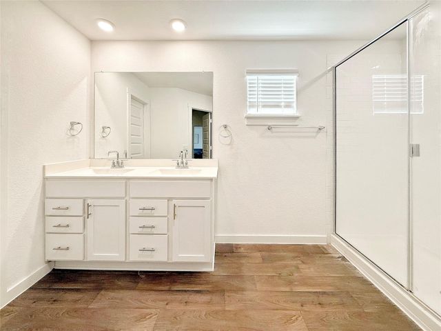 202 Canadian River TRL, Hutto, TX 78634