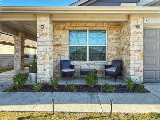 202 Canadian River TRL, Hutto, TX 78634