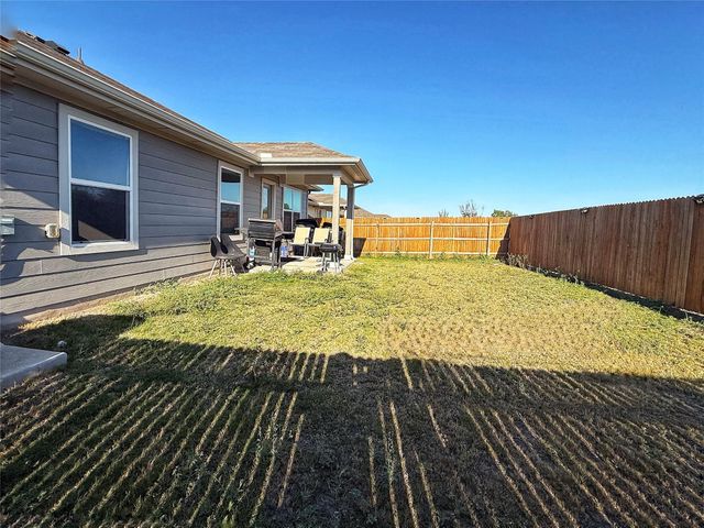 202 Canadian River TRL, Hutto, TX 78634