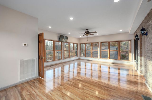 40 Pine Cv, Parsons, TN 38363