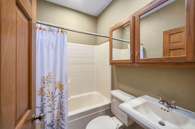 40 Pine Cv, Parsons, TN 38363