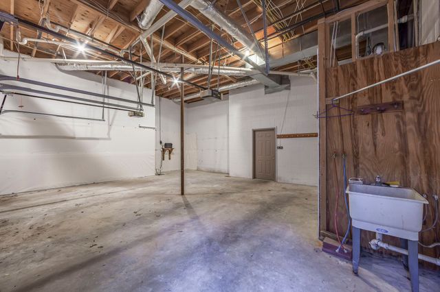 40 Pine Cv, Parsons, TN 38363