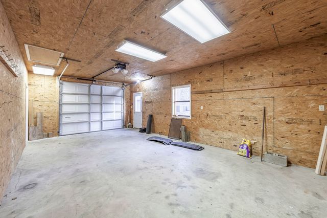 40 Pine Cv, Parsons, TN 38363