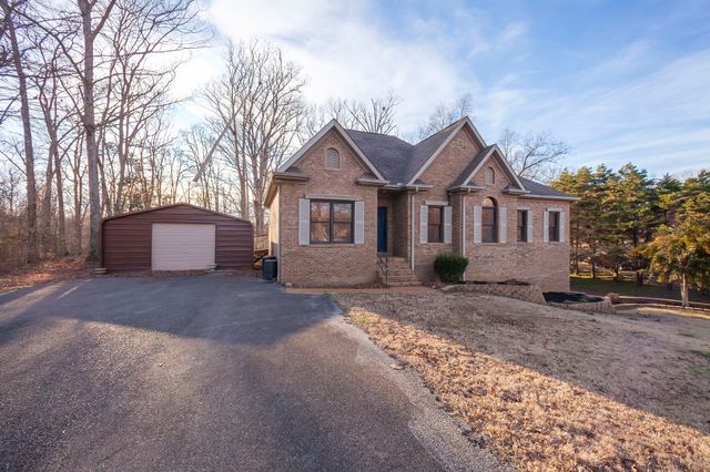 40 Pine Cv, Parsons, TN 38363