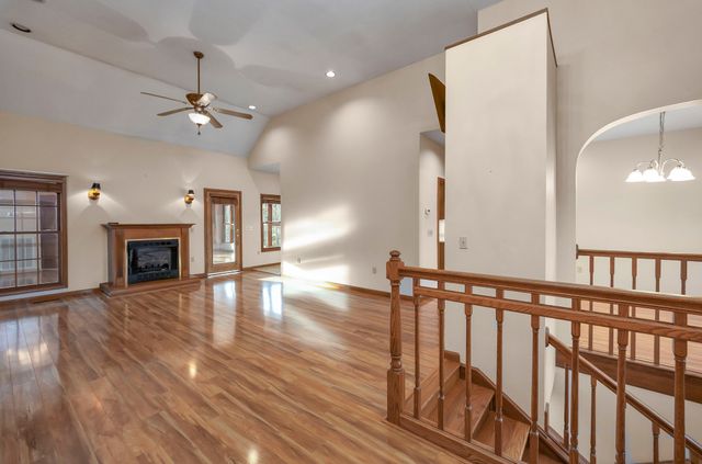 40 Pine Cv, Parsons, TN 38363