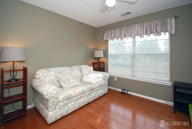 1101 Stony Brook Way, North Brunswick, NJ 08902
