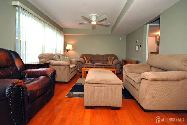 1101 Stony Brook Way, North Brunswick, NJ 08902