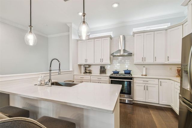 3505 S MACDILL AVENUE 4, Tampa, FL 33629