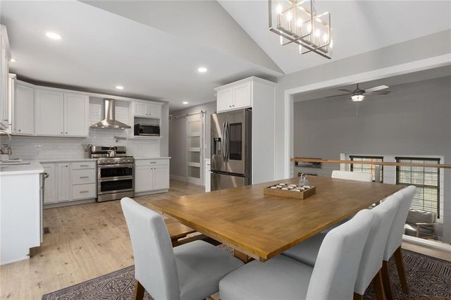 22612 N Prestige Drive, Holt, MO 64048