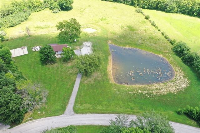22612 N Prestige Drive, Holt, MO 64048