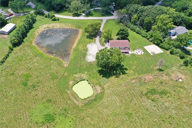 22612 N Prestige Drive, Holt, MO 64048