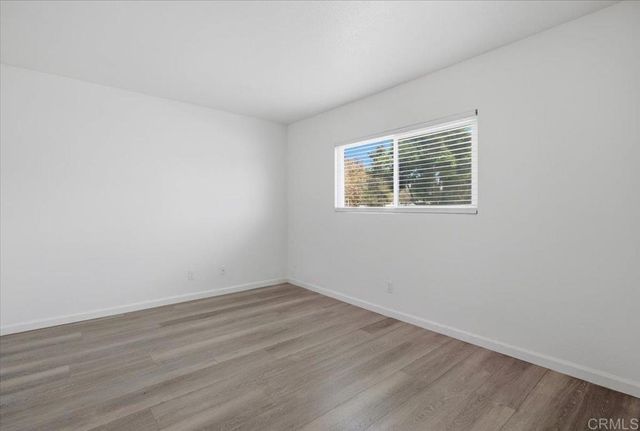 9457 Carlton Oaks Drive B, Santee, CA 92071