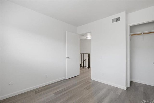 9457 Carlton Oaks Drive B, Santee, CA 92071