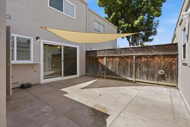 9457 Carlton Oaks Drive B, Santee, CA 92071