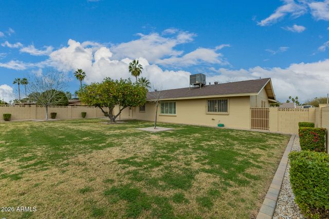 3835 E ALTADENA Avenue, Phoenix, AZ 85028